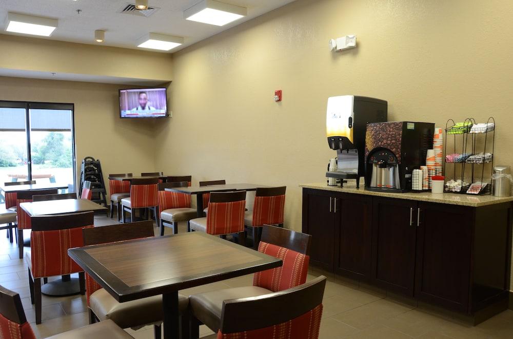 Comfort Inn & Suites Cave City Zewnętrze zdjęcie